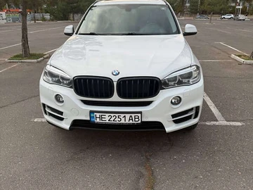 Авто BMW X5 2017 № 7893682