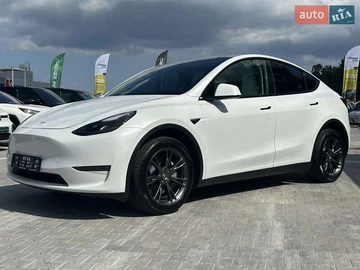 Авто Tesla Model Y 2024 № 7893692