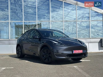 Авто Tesla Model Y 2024 № 7893703