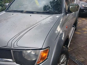Авто Mitsubishi L 200 2007 № 7893805
