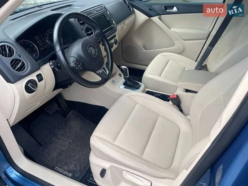 Авто Volkswagen Tiguan 2017 № 7894037