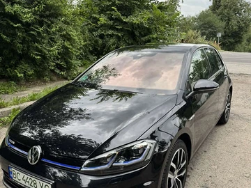 Авто Volkswagen E-Golf 2020 № 7894052