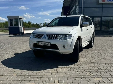 Авто Mitsubishi Pajero Sport 2012 № 7894092