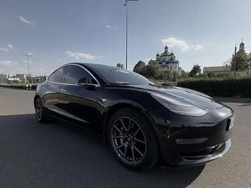 Авто Tesla Model 3 2018 № 7894115