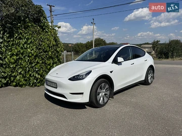Авто Tesla Model Y 2022 № 7894163