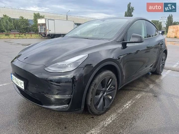 Авто Tesla Model Y 2024 № 7894177