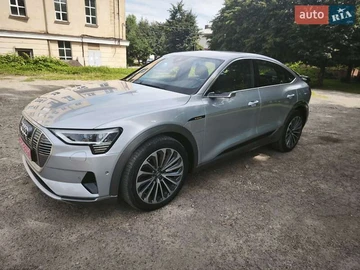 Авто Audi E-Tron Sportback 2020 № 7894188