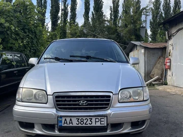 Авто Hyundai Trajet 2001 № 7894265