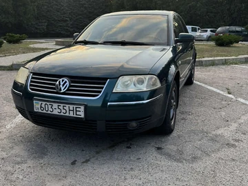Авто Volkswagen Passat 2003 № 7894289