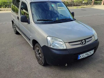 Авто Peugeot Partner 2012 № 7894335