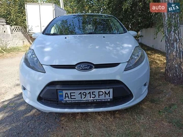 Авто Ford Fiesta 2011 № 7894370