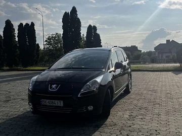 Авто Peugeot 5008 2011 № 7894468
