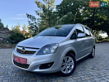 Авто Opel Zafira 2012 № 7894515