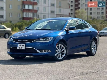 Авто Chrysler 200 2015 № 7894581