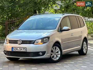 Авто Volkswagen Touran 2013 № 7894614