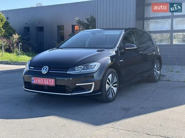 Авто Volkswagen E-Golf 2018 № 7894616