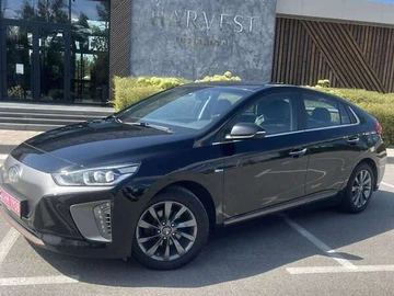 Авто Hyundai Ioniq 2017 № 7894627