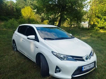 Авто Toyota Auris 2012 № 7894647