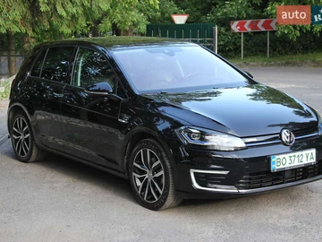 Авто Volkswagen E-Golf 2018 № 7894694