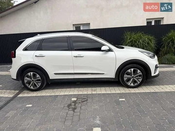 Авто KIA Niro 2020 № 7894756
