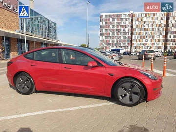 Авто Tesla Model 3 2023 № 7894775