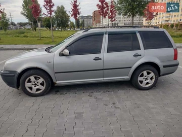 Авто Volkswagen Golf 2002 № 7895008
