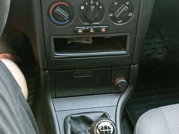 Авто Opel Astra 2008 № 7895009