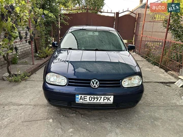 Авто Volkswagen Golf 2003 № 7895042