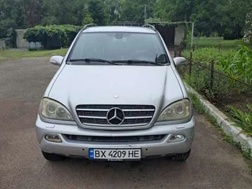 Авто Mercedes M-Class 2002 № 7895132