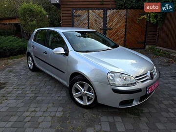 Авто Volkswagen Golf 2005 № 7895141
