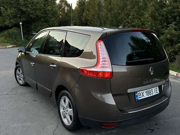 Авто Renault Grand Scenic 2010 № 7895142