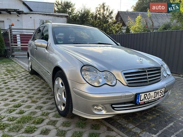 Авто Mercedes C-Class 2004 № 7895176