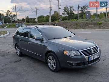 Авто Volkswagen Passat 2009 № 7895254