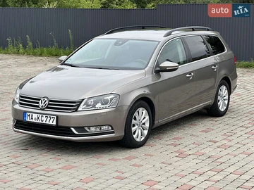 Авто Volkswagen Passat 2011 № 7895330