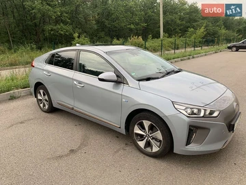 Авто Hyundai Ioniq 2018 № 7895466