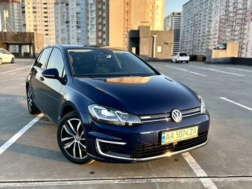 Авто Volkswagen E-Golf 2019 № 7895513