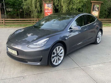Авто Tesla Model 3 2019 № 7895544