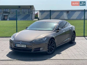 Авто Tesla Model S 2015 № 7895552