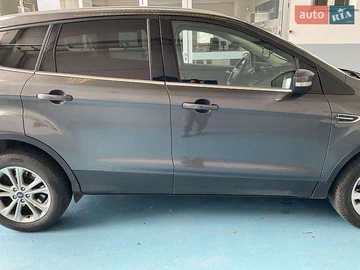 Авто Ford Kuga 2018 № 7895566