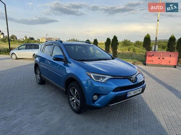Авто Toyota Rav4 2017 № 7895581