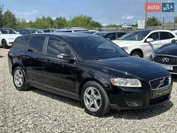 Авто Volvo V50 2010 № 7895598