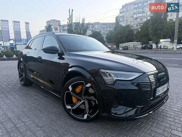 Авто Audi E-Tron S 2022 № 7895643