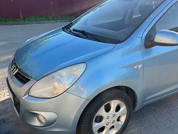Авто Hyundai I20 2008 № 7895685