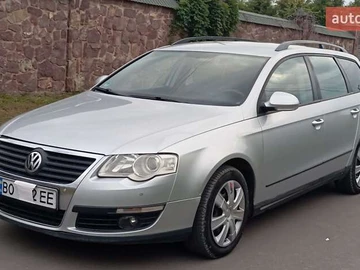Авто Volkswagen Passat 2005 № 7895687