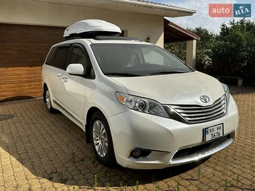 Авто Toyota Sienna 2015 № 7895763