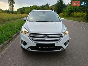 Авто Ford Kuga 2019 № 7895784