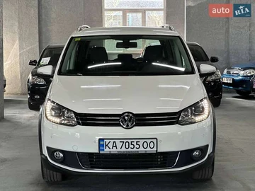 Авто Volkswagen Cross Touran 2010 № 7895875