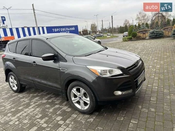 Авто Ford Escape 2015 № 7895879
