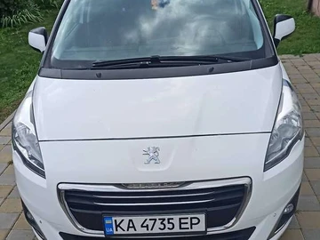 Авто Peugeot 5008 2015 № 7895885