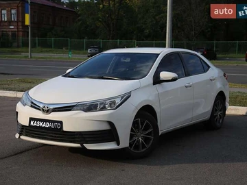 Авто Toyota Corolla 2017 № 7895887